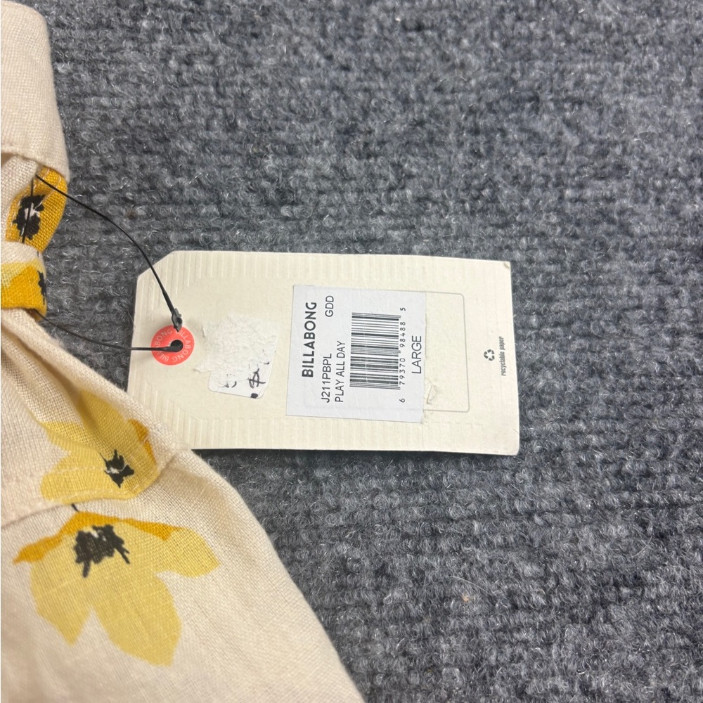 BILLABONG Women’s Linen Play All Day High Waist Shorts NWT Yellow  size: Large - Picture 4 of 7